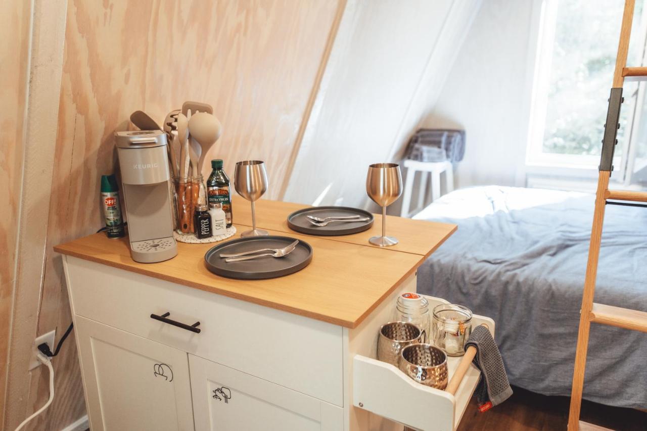 Blue Brambler Glamping A-Frame Apartment Rockbridge Exterior foto