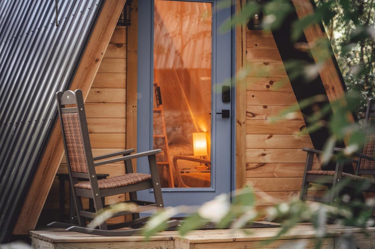 Blue Brambler Glamping A-Frame Apartment Rockbridge Exterior foto