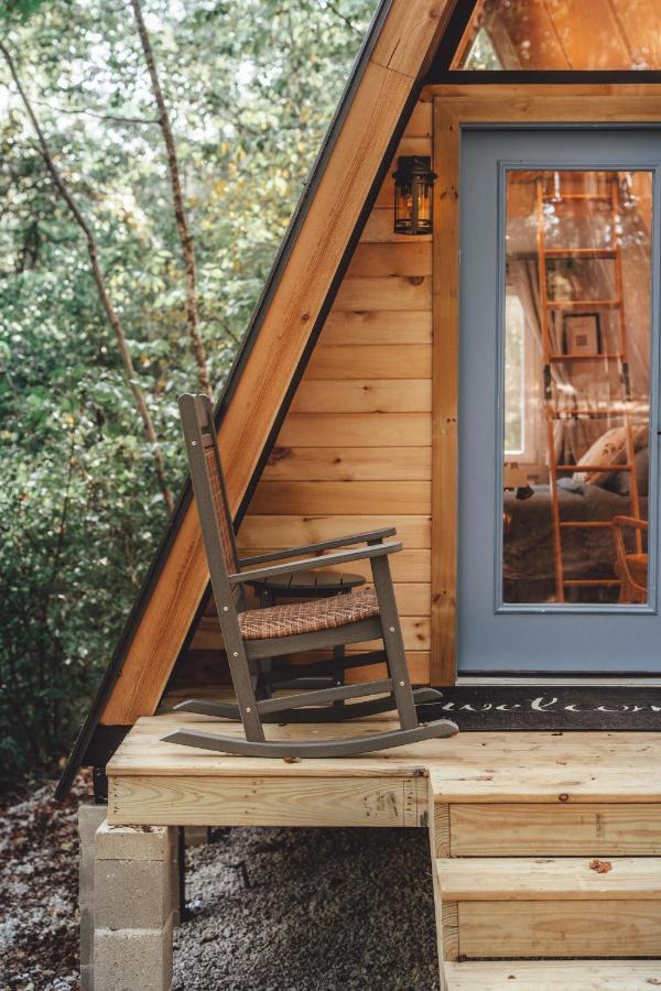 Blue Brambler Glamping A-Frame Apartment Rockbridge Exterior foto